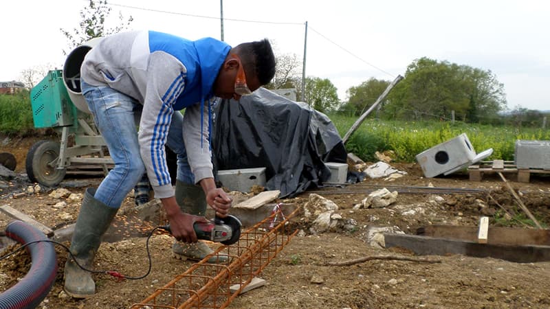 Solafrika Pole Chantier 19 Min