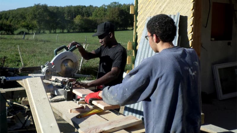 Solafrika Pole Chantier 21 Min